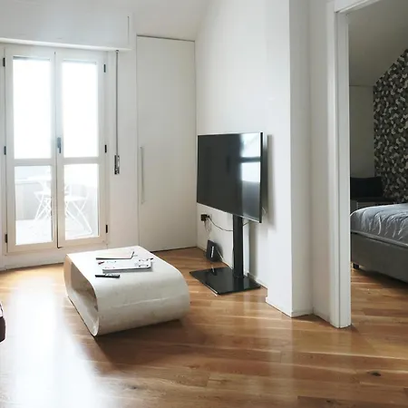 شقة Comecasa Attic 5 Min Walk From Duomo ميلان