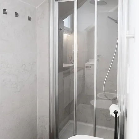 شقة Comecasa Attic 5 Min Walk From Duomo