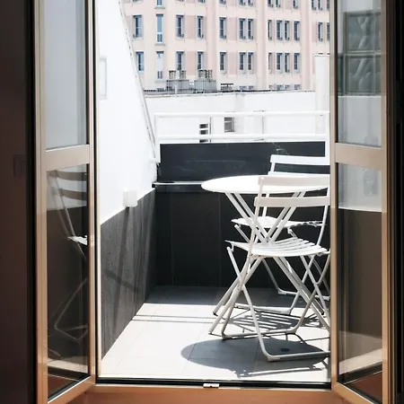 Apartament Comecasa Attic 5 Min Walk From Duomo *